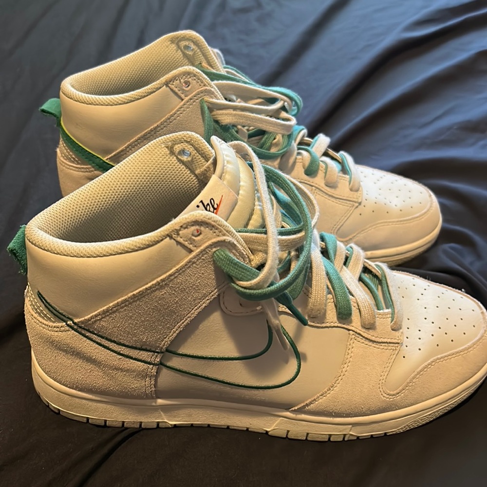 Nike air Jordans rare.  “ Green noise” .Worn 4 times.